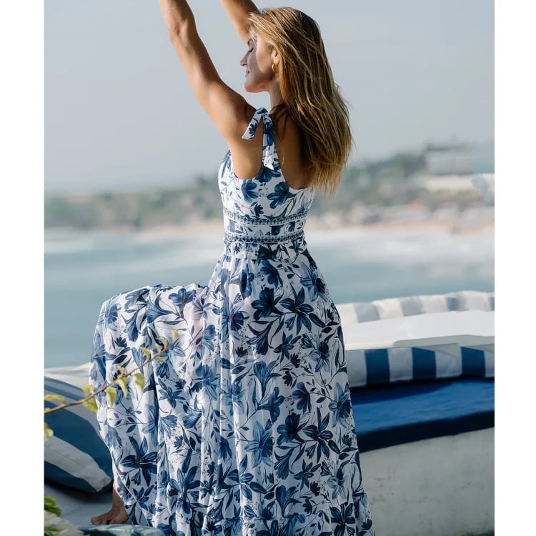 Maillot de bain une pièce à motif floral et décolleté en V