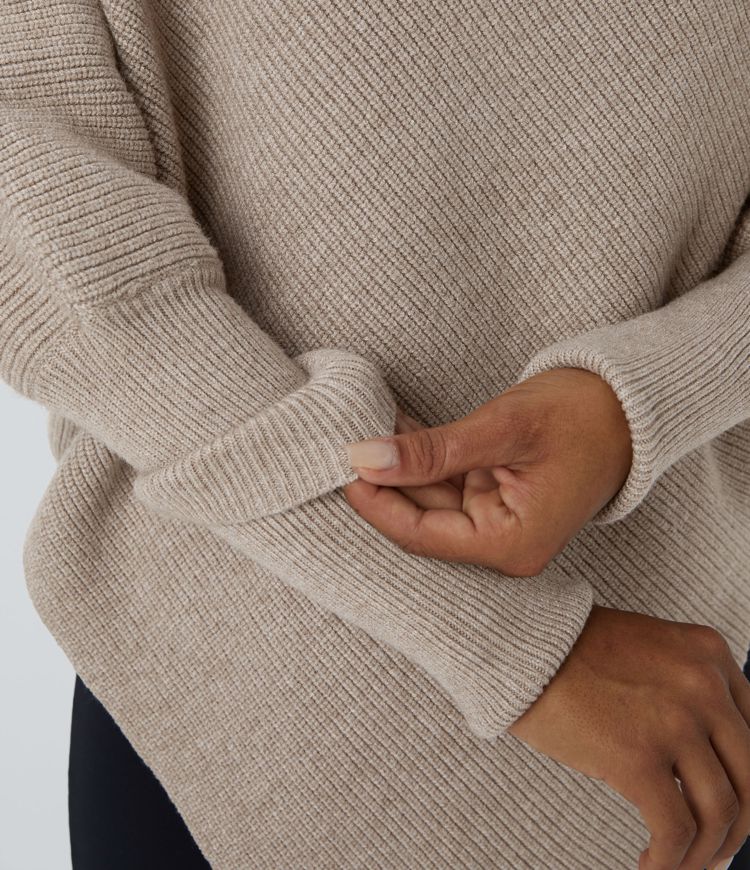 Elise” Pull Col Haut