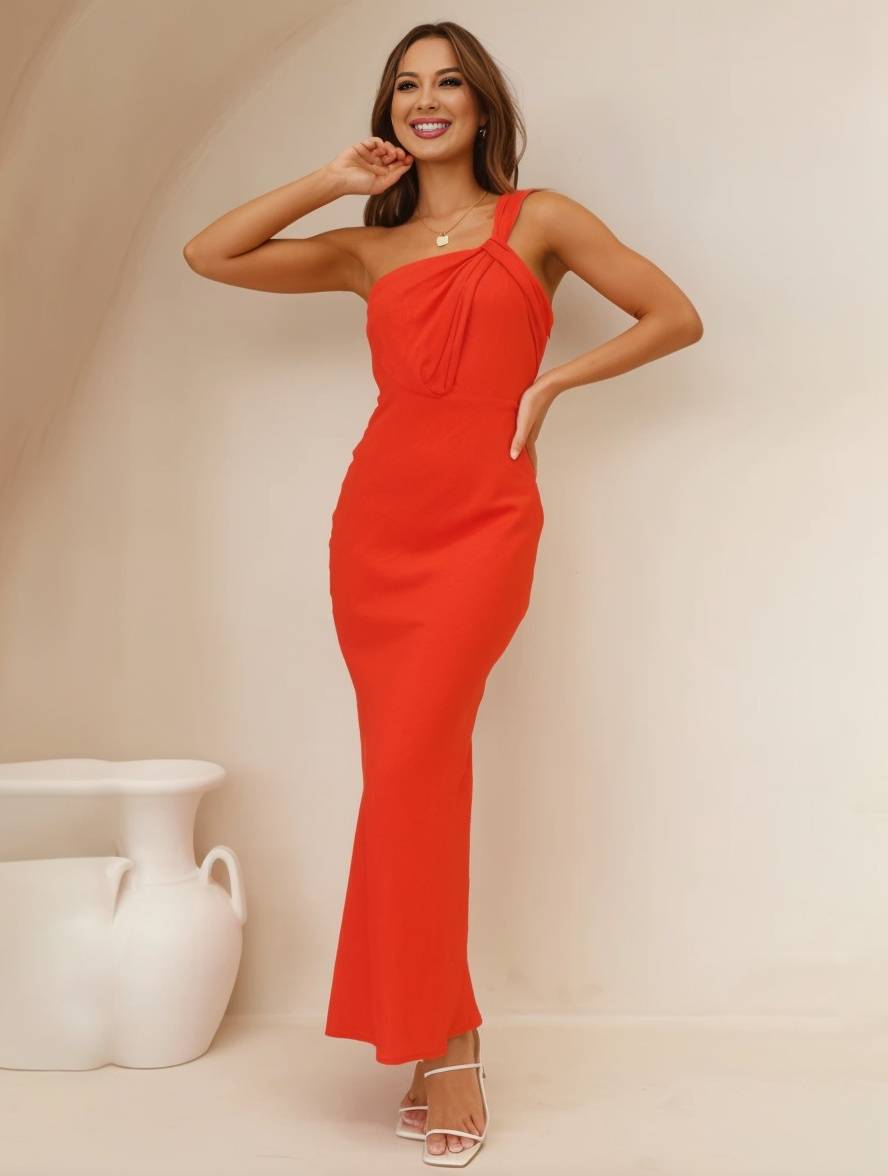 Robe longue en satin