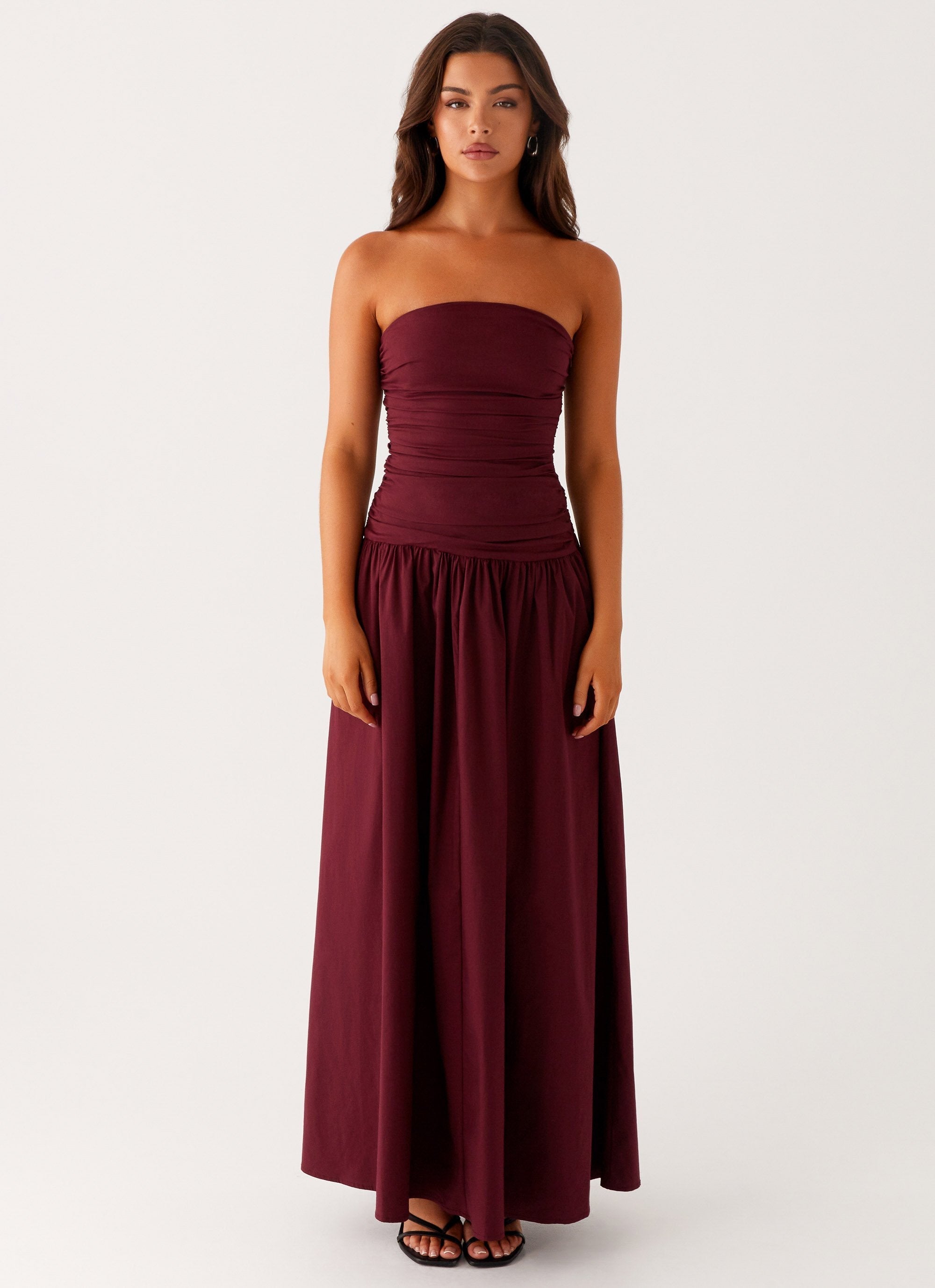 ÉLÉGANCE PURE – ROBE