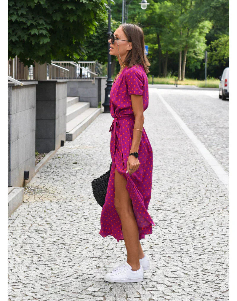 Robe élégante à col en V