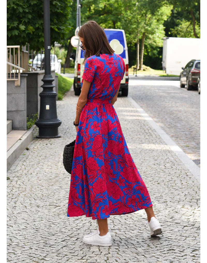 Robe élégante à col en V