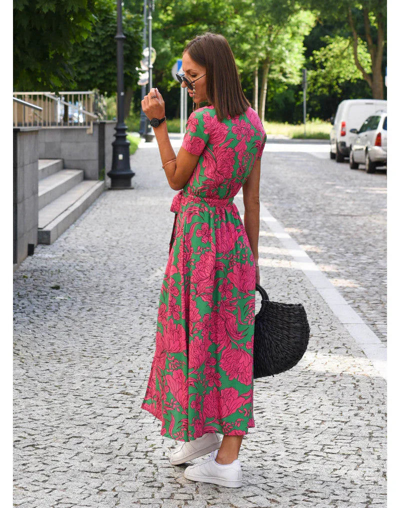 Robe élégante à col en V