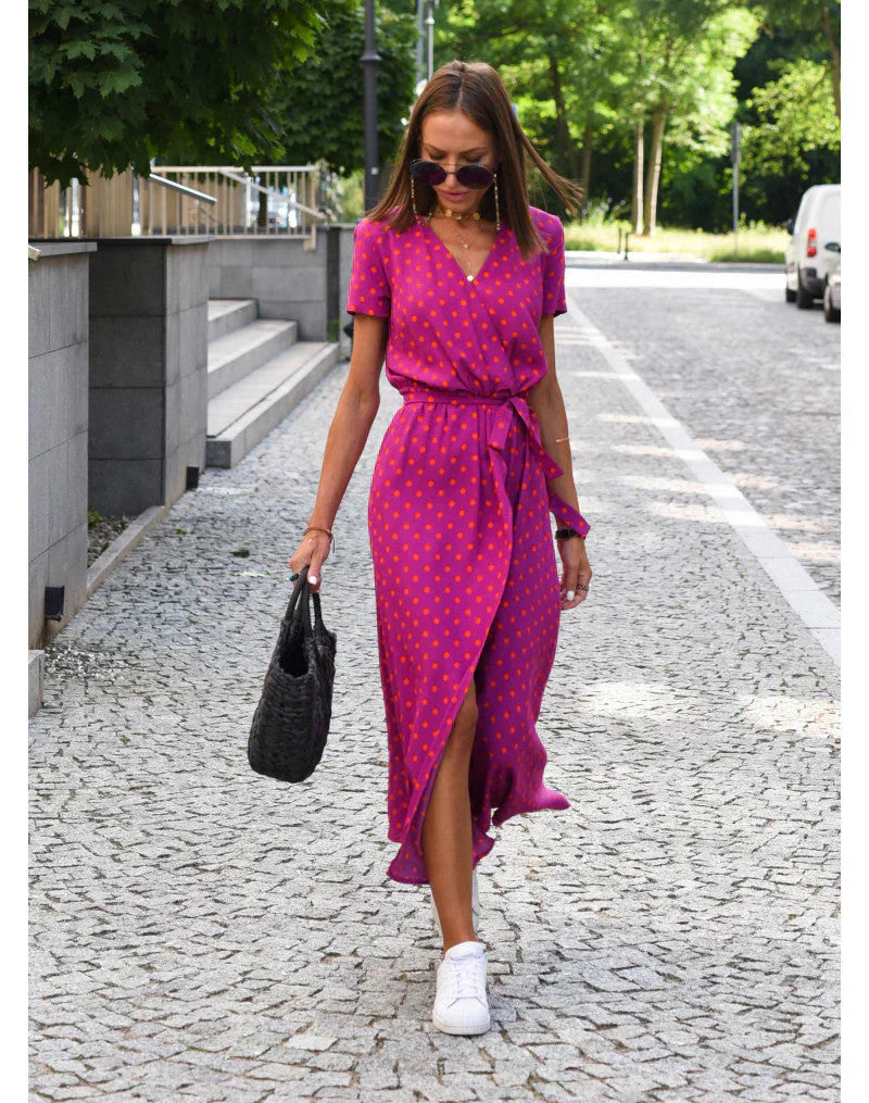 Robe élégante à col en V