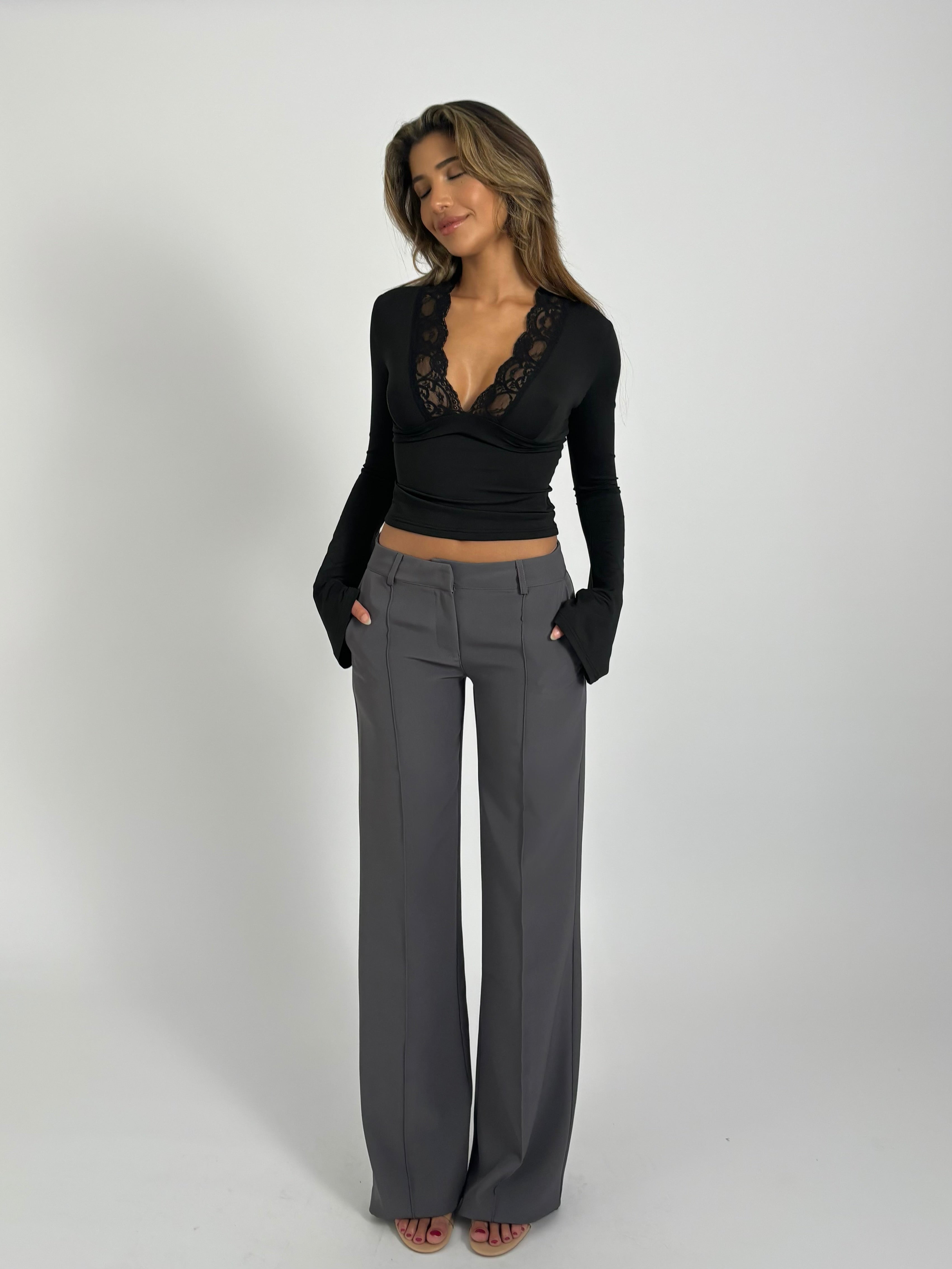 NORDIQUE CHIC – HAUT EN DENTELLE