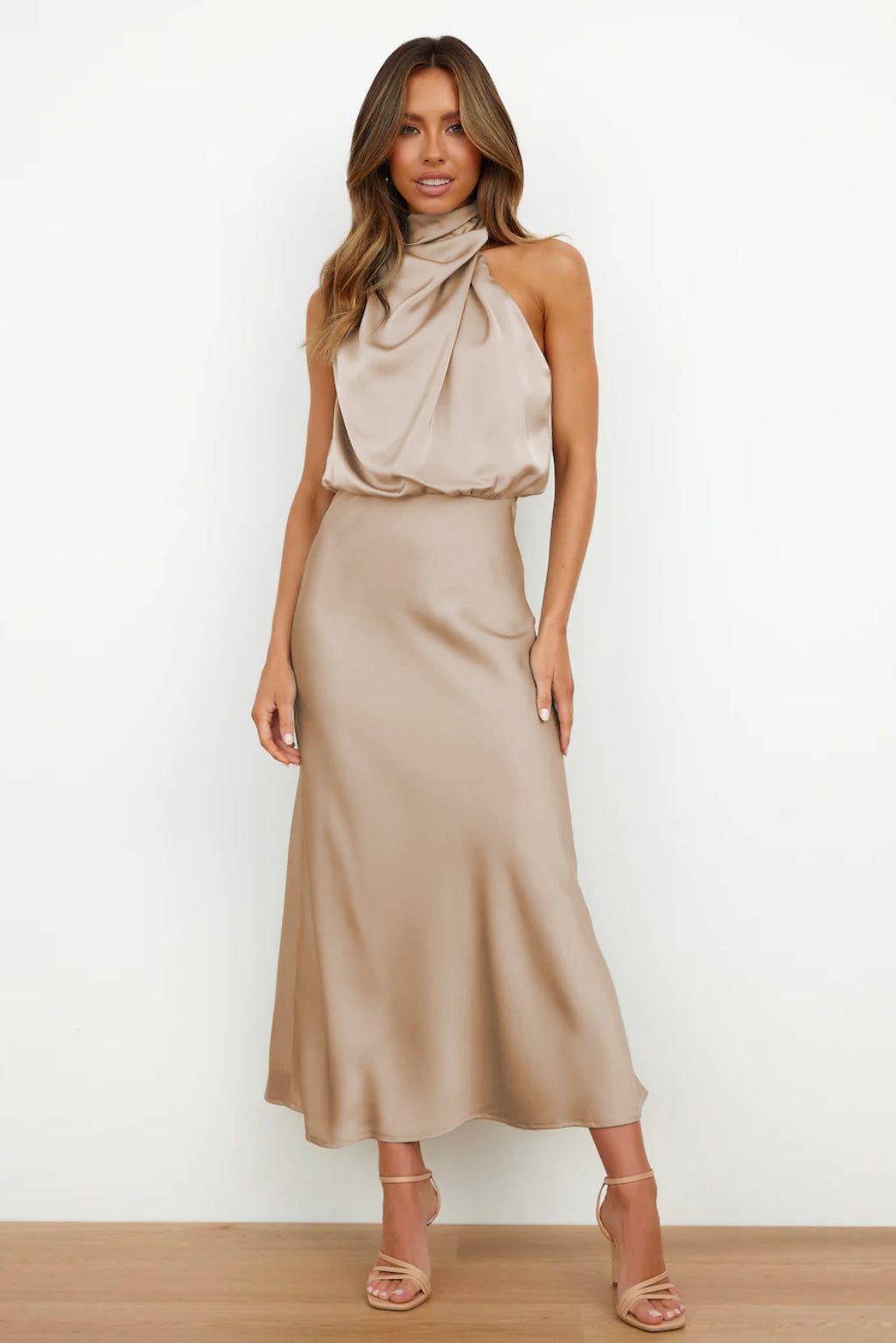 Robe Longue avec Col Halter