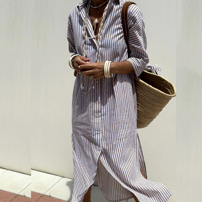 Robe chemise à rayures élégante