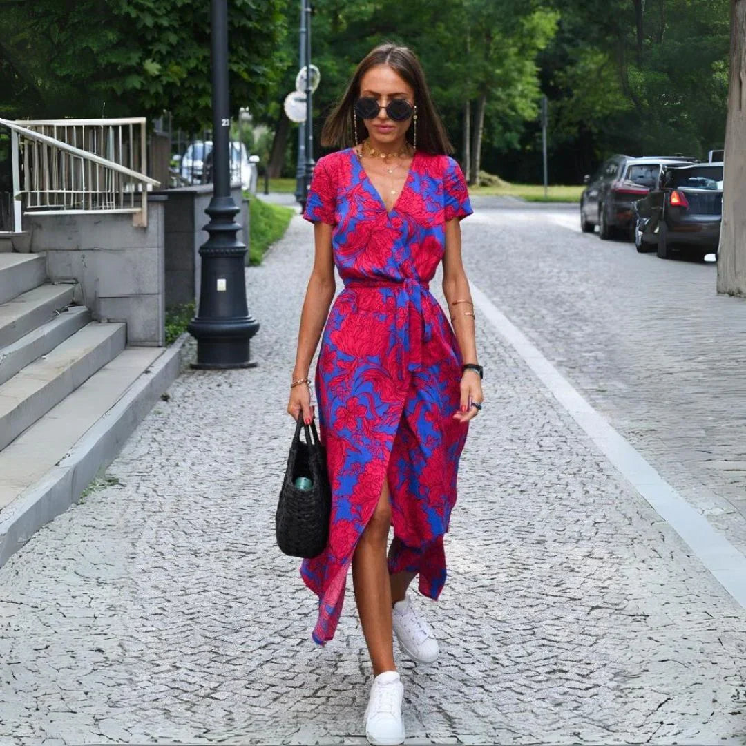 Robe élégante à col en V