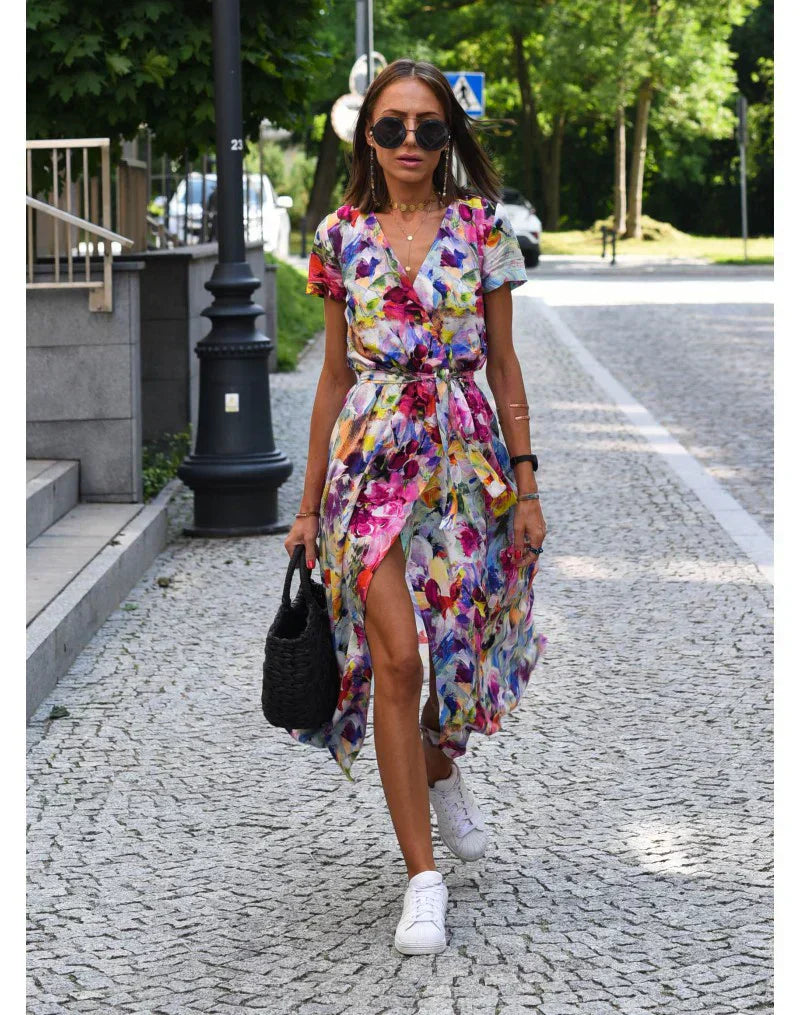 Robe élégante à col en V